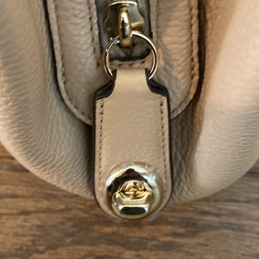 Coach Bag and Wallet - Tan Leather - Picture 12 of 16